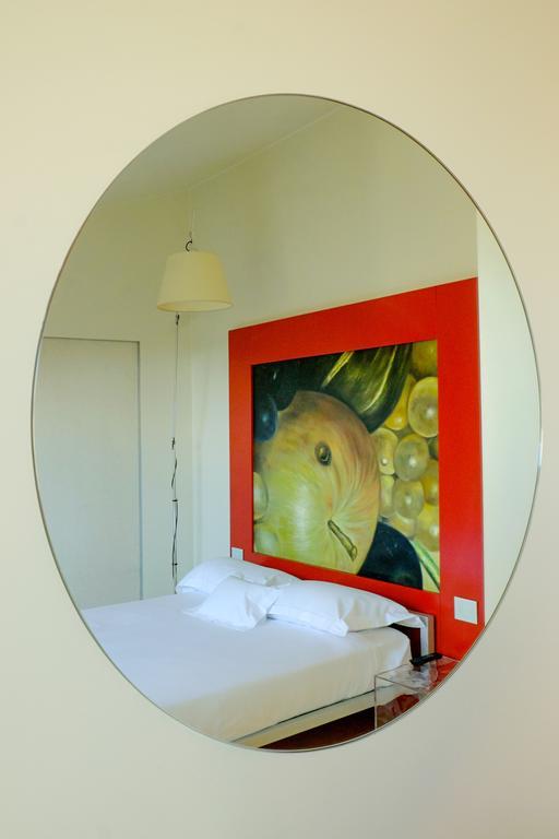ペトロニリーラ ホテル イン ベルガーモ ベルガモ 部屋 写真